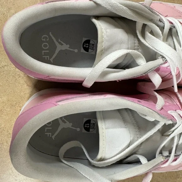 Nike Men's Low-Top Sneakers in Pink and White - Picture 4 of 12